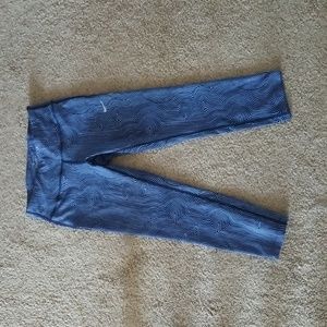 Nike Dri-fit running capris size small
